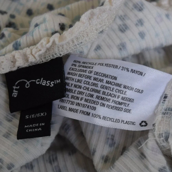 ART CLASS Girls' Rib-Knit Button-Front Lace Trim Tank Top Size S 6/6X - Picture 3 of 3